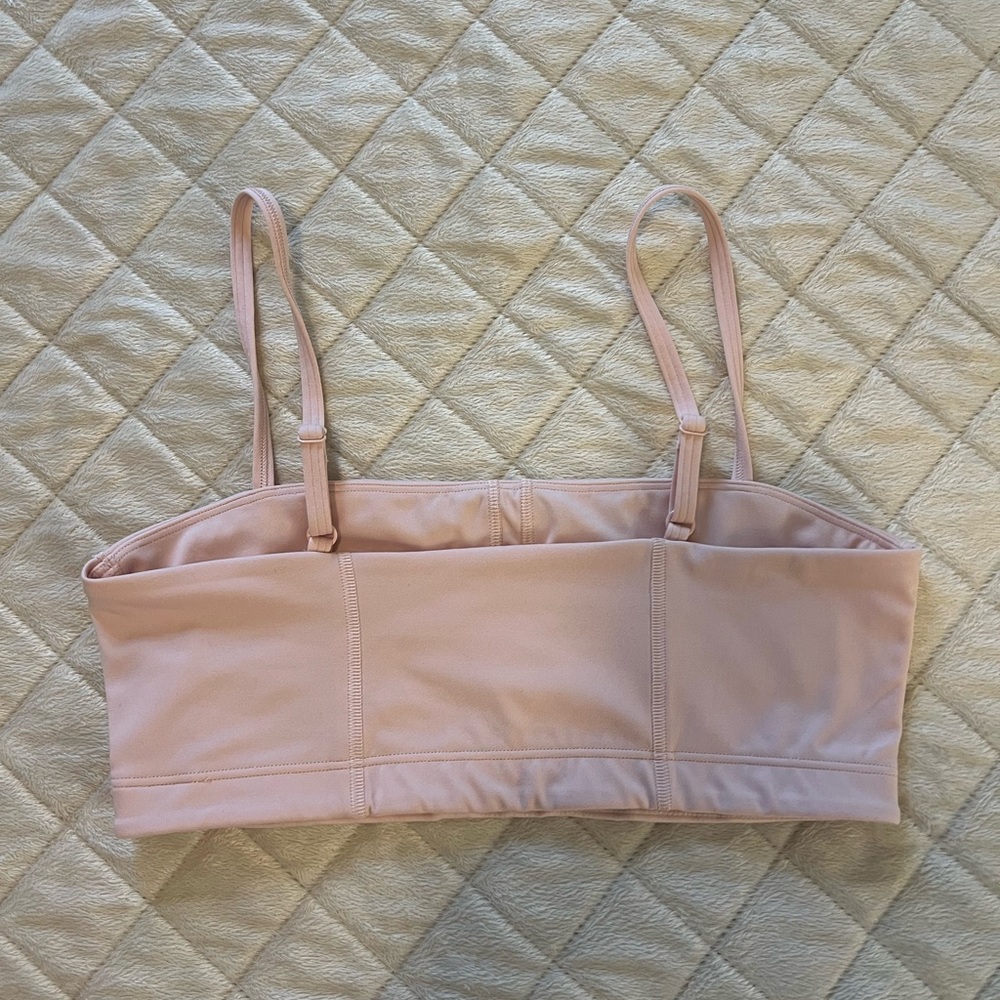 Gymshark Misty Pink Bandeau Sports Bra with Thin Straps and Snug Fit - Picture 5 of 6